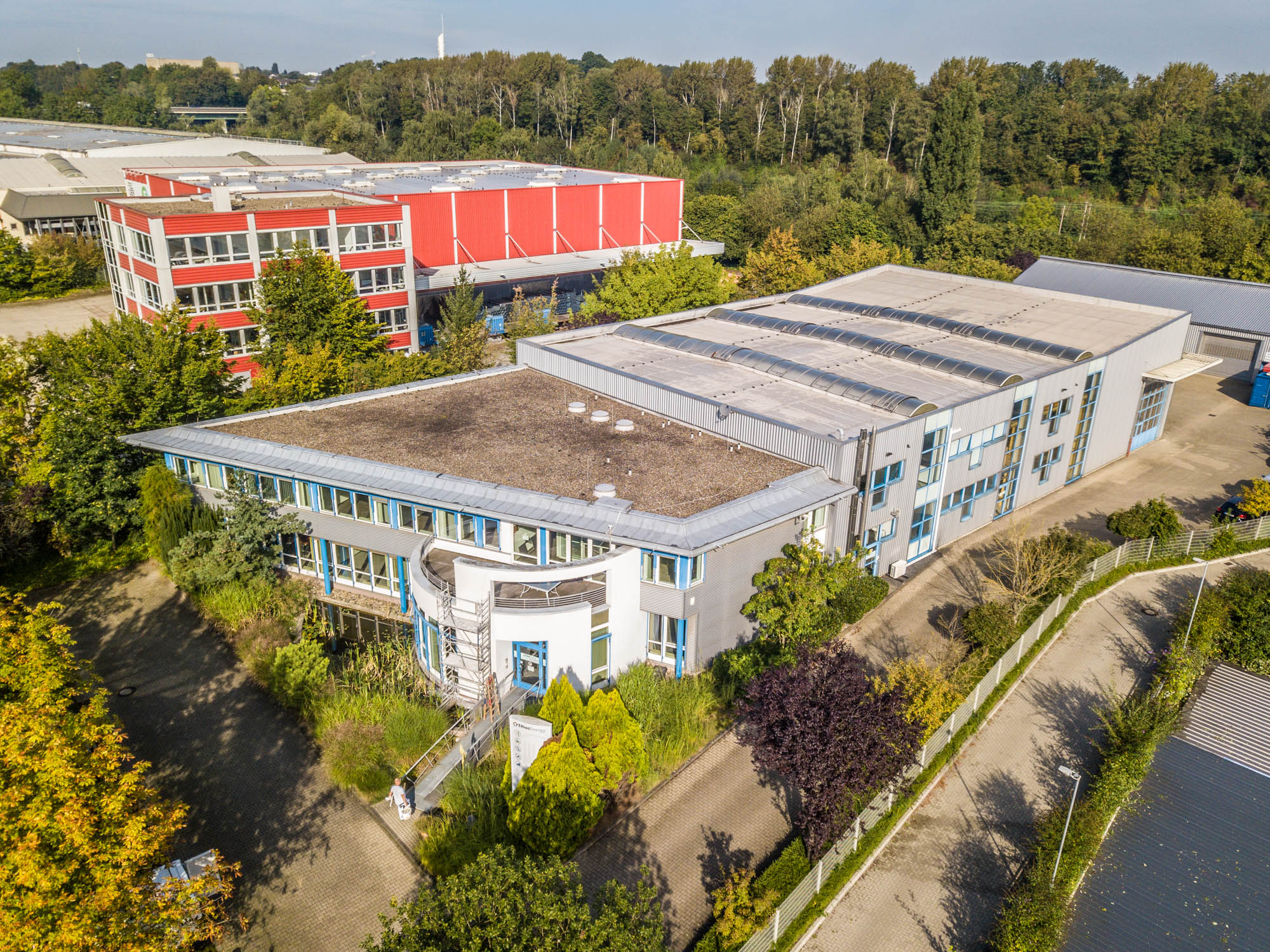 Mülheim: RUHR REAL vermittelt 2.600 m2 Fläche an Wasseraufbereitungsunternehmen